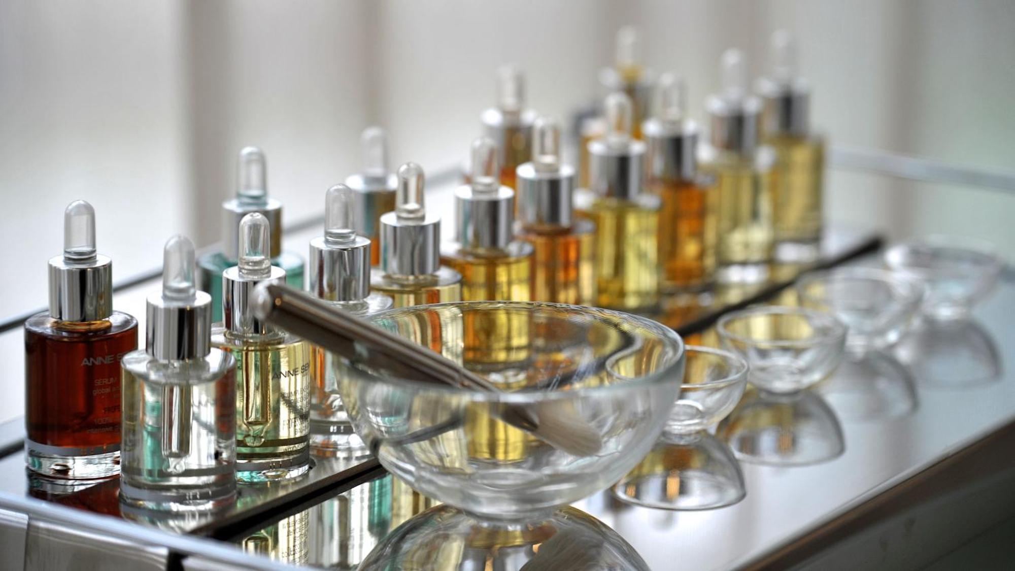 Palanga Life Balance Spa Hotel Exterior foto Perfumery